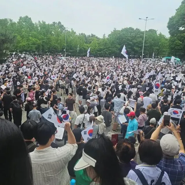 지금 올공하고 비교하니 확실히 다르네 ! 

누가 다 준비해준 건가 ???