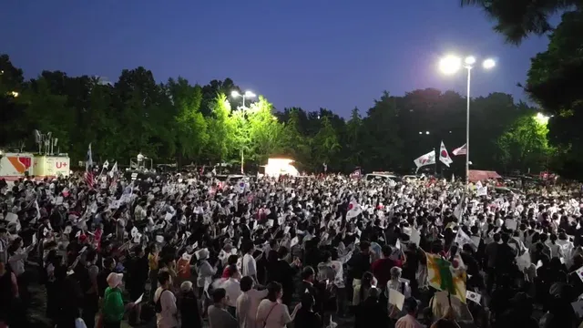 6/10(수) 20:20
올림픽공원 애국가 제창

평화롭고, 뜨겁습니다 🔥🍀
(스레드 키보드워리어 분탕자들에게 속지마세요)