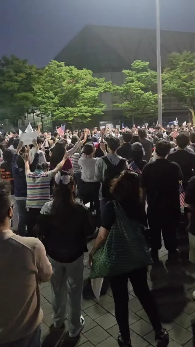 올공에 지금까지 가장 많은 기독교인 분들이 
찾아와 주신것 같아요 .가슴이 벅차네요.

부정선거, 재선거 구호 만큼이나 강하네요.

대한민국 안