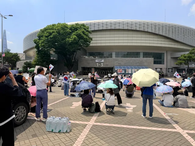 어제보다 화력이 많이 약하네요

구조대 요청