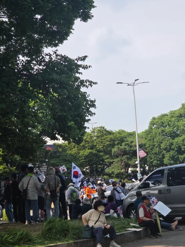 4시 13분 현재