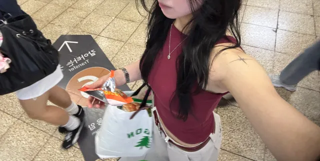우파의 단점은 자신의 삶이 있다는 것이다
오늘 늦게 퇴근하고 진짜 운동하느라 
애국운동을 못가서 금단현상 날듯 ㅜㅜ