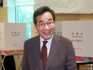 ‘부정선거? 부실선거?’ 이낙연이 답했다 “고의보다 더 치명적인 과실...

[헤럴드경제=문영규 기자] 이낙연 전 국무총리가 6·3 지방선거에서