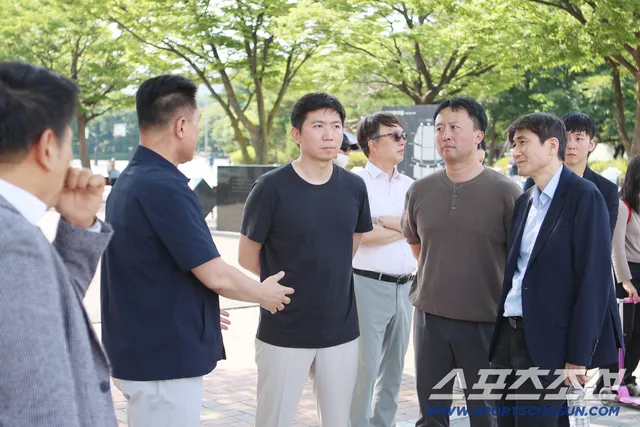 "체육행정 정상화,민주시민들의 이해와 협조를 호소합니다" 유승민 회장...

대한체육회가 70개 회원종목 단체와 공동으로
