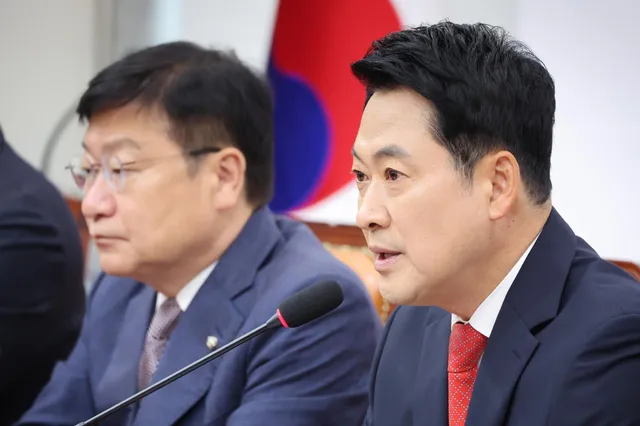 장동혁 “내가 정신승리? 그들이 정신패배”

국민의힘 장동혁 대표를 겨냥한 6·3 지방선거 책임론을 두고 당내 갈등이 계속되고 있다. 친한(친한