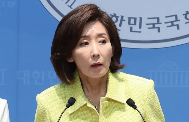 나경원 “내가 오세훈이면 당장 재선거 선언”

나경원 국민의힘 의원이 투표용지 부족 사태 등 중앙선거관리위원회 관리 부실이 드러난 지역구의 재선