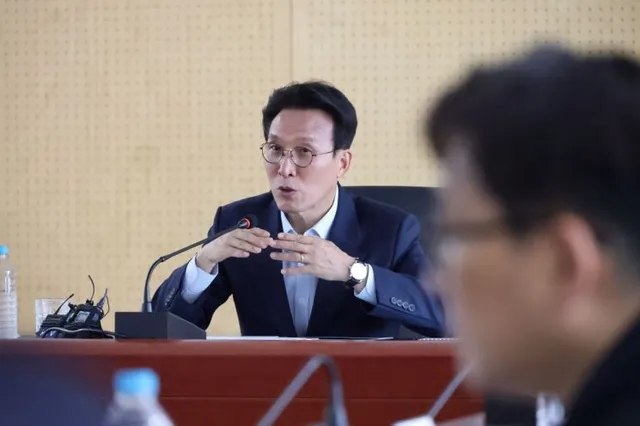 金총리, '부실선거 사태' 관계장관회의 긴급 소집

김민석 국무총리가 11일 부실선거 논란과 관련해 관계장관회의를 긴급 소집했다.