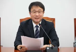 한병도 "국정조사 개문발차"...투표지 부족 진상규명 본궤도

공공뉴스=강현우 기자 6·3 지방선거 투표용지 부족 사태 관련 여야가 각각 발의한