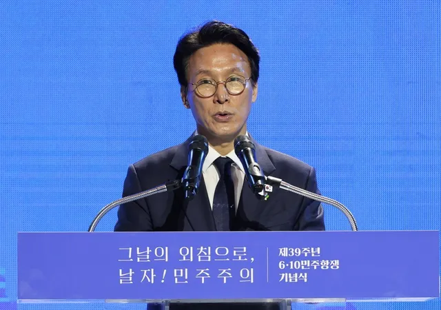 [단독] 김민석 총리, 오늘 밤 긴급 관계장관회의…선관위 사태 대응 점...

김민석 국무총리가 11일 오후 8시30분 관계장관회의를 긴급 소집