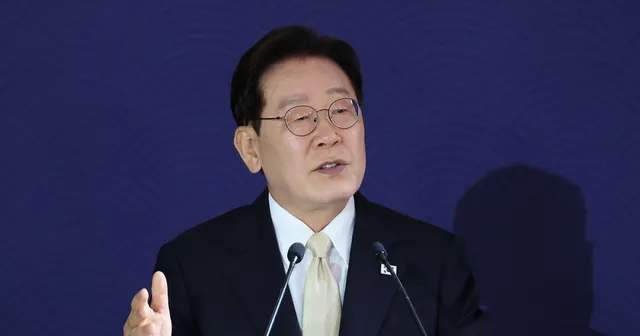 李대통령 "잠실 시위서 경찰 욕설·폭행…도저히 용납하기 어려운 일"

(서울=뉴스1) 김근욱 기자 = 이재명 대통령은 10일 투표용지 부족 사태
