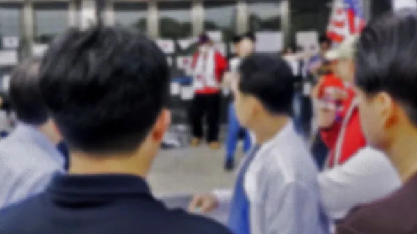 '경기장 봉쇄' 체육회 업무 마비…"국대 월급도 못 준다"

잠실 핸드볼경기장은 오늘도 부정선거론자들에게 장악됐습니다. 그곳을 사무실로 쓰는 대