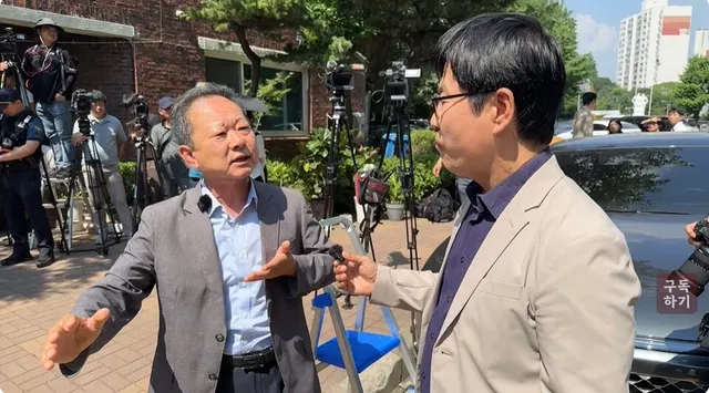 잠실 투표소 증거보전… 투표함 배제에 국민적 분노 확산

[더퍼블릭=정진철 기자] 6월 10일 오후 3시, 서울 잠실 제7동 제2투표소 현장에는