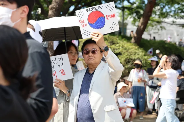 새민주 “6·10 항쟁 39년, 만세운동 100년…1인독재서 참정권·민생 되...

이낙연(NY)계 주축의 새미래민주당은 더불어민주당 정체성이 