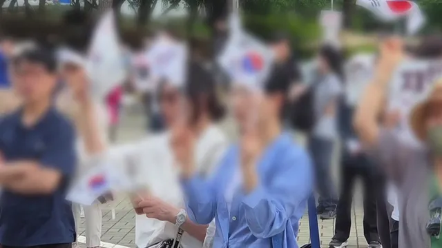 법원, '투표용지 부족' 증거물 보전...개표소 시위도

법원은 오늘 오후, 투표용지 부족 사태가 발생한 잠실 투표소를 찾아 증거물 확보를 시도