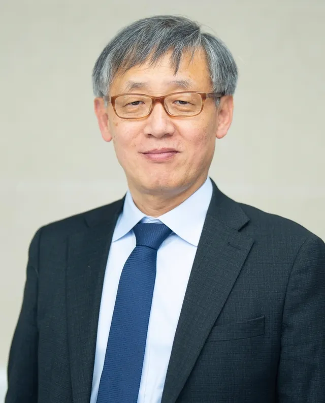 잊혀진 호국(護國)과 흔들리는 민주(民主), 우리는 지금 어디로 가고 있...

인싸잇=유용욱 주필 ｜ 6월, 지금 대한민국은 뿌리째 흔들리고 