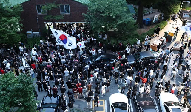 공식 절차 패싱한 '50% 지침'…선관위, 투표용지 축소 내부 전결 처리

【 청년일보 】 최근 치러진 6·3 지방선거에서 초유의