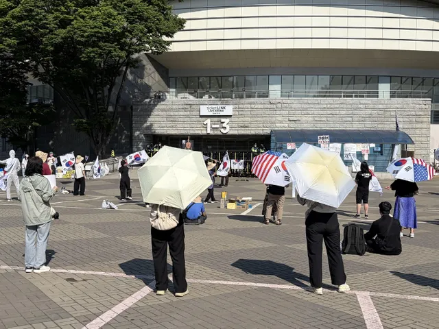 개표소 봉쇄 시위에 업무 마비된 체육단체들…공동 진입 시도

개표소가 마련됐던 서울 올림픽공원 핸드볼경기장을 부정선거를 주장하고 재선거를 요구하
