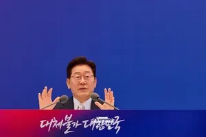 중앙일보 "이 대통령, 민심 두렵다면서 공소취소에 힘 싣는 모순"

이재명 대통령이 취임 1주년 기자회견에서 자신과 관련된 공소취소 문제를 놓고