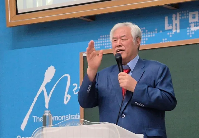 전광훈 목사 “대한민국 위기는 내부 세력에 의한 것”… 수도권 자유마...

서울·경기·인천 수도권 자유마을대회가 8일 서울 성북구 사랑제일교회