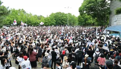 잠실 개표소 집회에 가짜경찰?…경찰청 "사실 아냐"

[서울=뉴스핌] 박우진 기자 = 경찰청은 온라인 상에서 6·3 지방선거 투표용지 부족 사태