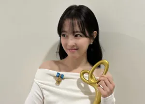 박보영 오히려 빛난 여유로운 대응

[뉴스클레임]배우 박보영이 자신을 향한 논란에 대해 직접 진화에 나섰습니다.박보영은 지난 7일 팬 소통 플랫