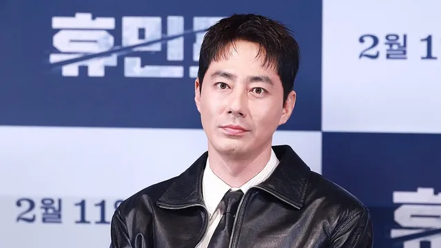 "잠실 시위 선결제 해줘" 아이유·조인성·박보영 등 SNS '불똥'

6·3 지방선거 투표용지 부족 사태로