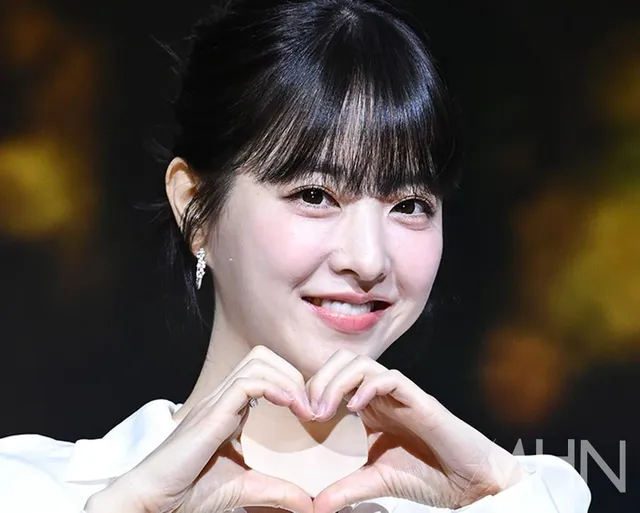 박보영, 투표용지 부족 사태에 SNS 댓글 빗발치자 입장 밝혔다..."이상한...

배우 박보영(36)이 최근 6.3 지방선거 투표용지 부족 사