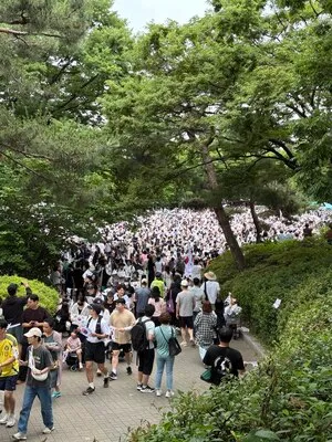 [잠실 참정권 집회] 시험 앞둔 대학생도, 만삭 부부도… 올림픽공원 달...

[천지일보=김민희 기자] “저희를 극우 단체나 시위대로 부르는데 