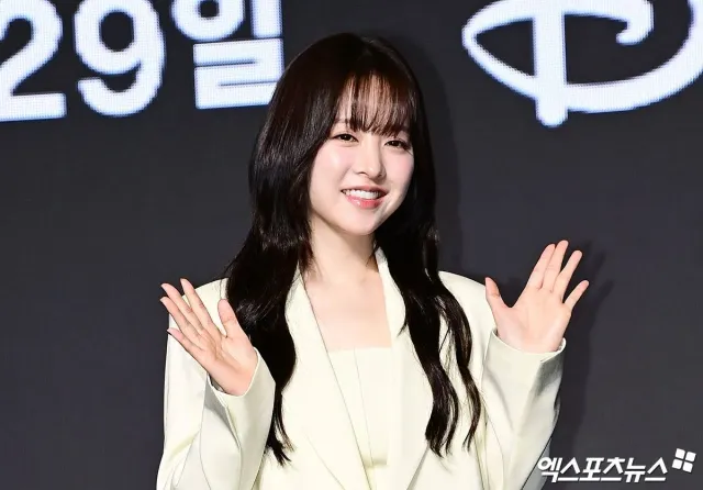 박보영도 못 피한 정치 댓글 세례…"타격 별로 없다" 담담 [엑's 이슈]

(엑스포츠뉴스 조혜진 기자) 6.3 지방선거 투표용지 부족 사태를 