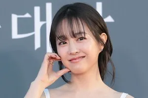 "왜 이번엔 침묵?"…박보영 "타격 별로 없어", 연예인 SNS 몸살

6·3 지방선거 투표용지 부족 사태로 시작된 잠실 개표소 봉쇄 시위가 이