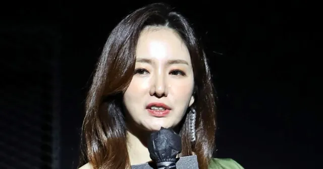 선관위 홍보대사였던 조수빈 “해체가 아니라 분쇄돼야 한다”

“수천억 예산 쓰면서 용지값이 없냐”,