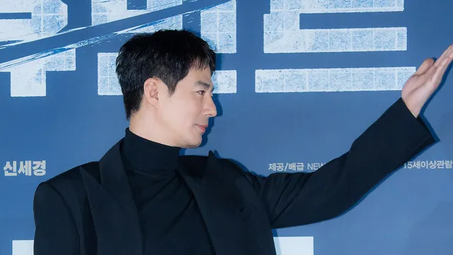 조인성-박보영까지…"왜 입다물고 있어?" 댓글 테러 당하는 이유

투표 용지 부족 사태와 관련해 배우 조인성 등이 댓글 테러를 당하고 있다.