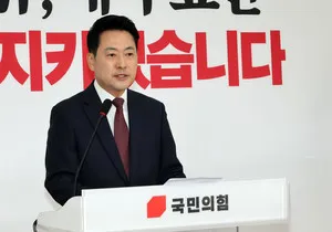 장동혁 "재선거, 피할 수 없는 문제··· 사전투표도 없애야"

장동혁 국민의힘 대표는 7일 6·3 지방선거 투표용지 부족 사태와 관련 “재선거