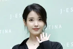 “잠실에도 스벅 선결제 해달라” 아이유 SNS에 왜…투표용지 부족사태...

6·3 지방선거 투표용지 부족 사태와 관련해 재선거를 주장하는 이들