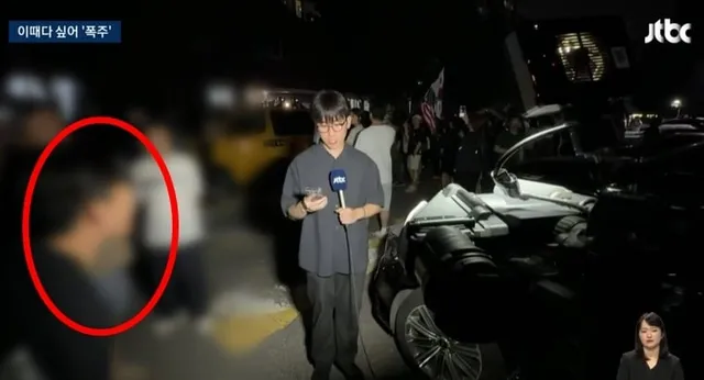 "야 이 XXXX" 생방송 난입…부정선거 음모론 결집한 황교안·전한길·전...

6·3 지방선거 본투표 과정에서 발생한 투표용지 부족 사태를 둘