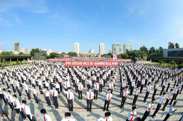 [포토타임] 北, 5년 만에 '반미 집회'… “6·25는 북침 전쟁” 주장

北, 5년 만에 '반미 집회'.".6·25는 북침 전쟁" 주장   