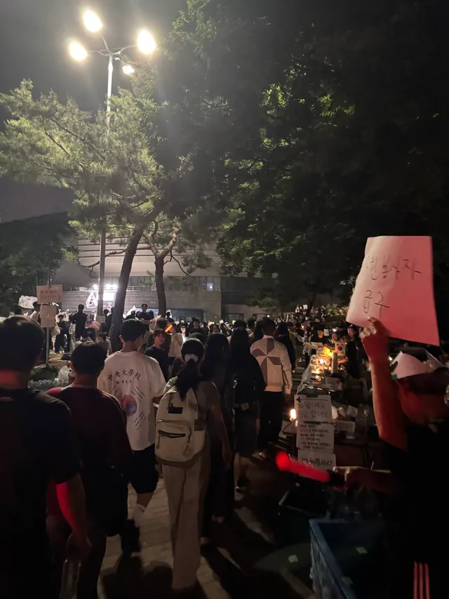 실시간 올림픽공원 핸드볼경기장!
도착했어요.. 감동입니다…. ㅠㅠ 
 
지치지맙시다!