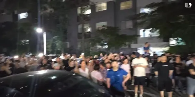 현 상황
기초 알고리즘 만든 해커들(한국 A-WEB 중국애들) 싹다 잡아가서 복잡한 계산식 기반 전산조작 불가. 고로 득표율이 100프로 넘어감