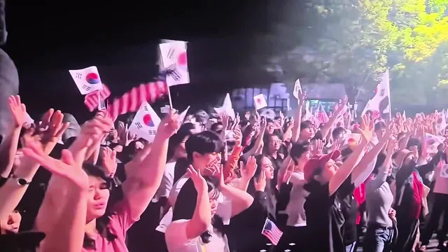 잠실 올공에서 워쉽중...

너무 눈물 날 것 같아요 ㅠㅠ