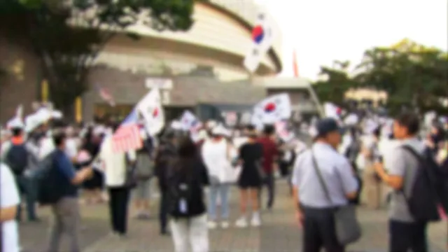 '소지품 검사·폭행' 수사 착수…다시 모이는 '2030'

서울 올림픽공원 핸드볼 경기장 개표소 앞의 봉쇄 시위가 일주일 넘게 이어지고 있습니다