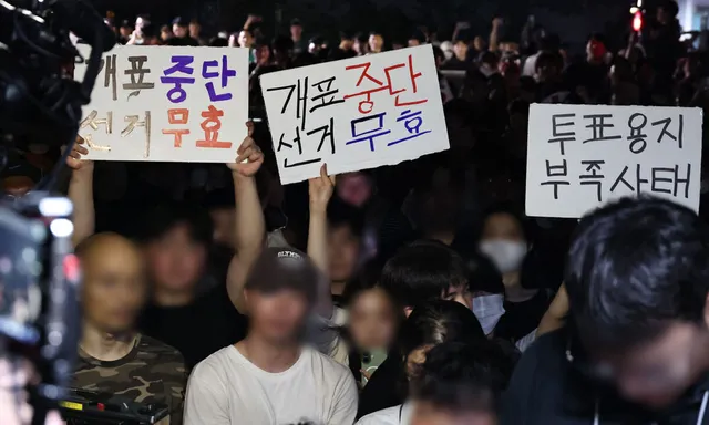 투표소에서 개표소 봉쇄까지...‘투표용지 부족 시위’ 재구성 [사사건...

6·3 지방선거 투표용지 부족 사태로 투표용지 및 투표함 반출을 막