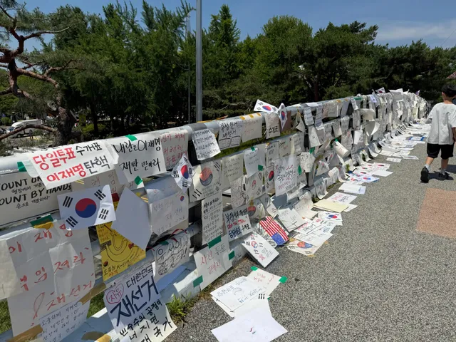 우선 혼자 열심히 외치는중!!🫡🇰🇷
날씨 더운데 다들 고생이 많다 !!ㅠㅠ