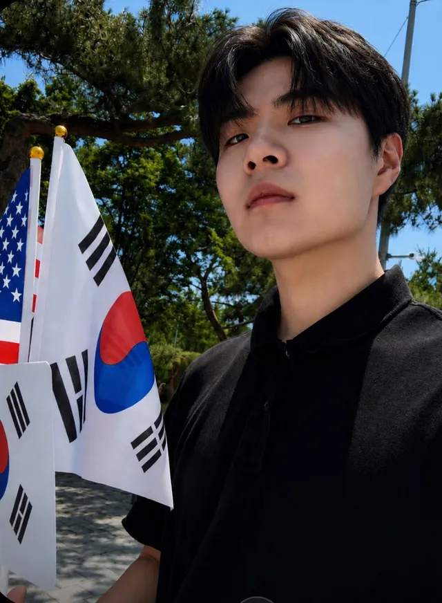 뭐!?! 내가 우파라고?? 고마워ㅠㅠㅠ 극찬이야
