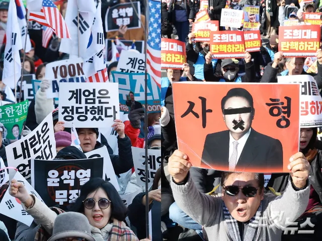 '삼일절 연휴' 서울 도심 대규모 집회·마라톤…교통 혼잡 예상

삼일절 연휴 기간 서울 도심 곳곳에서 대규모 집회와 행사가 열리면서 교통 혼잡이