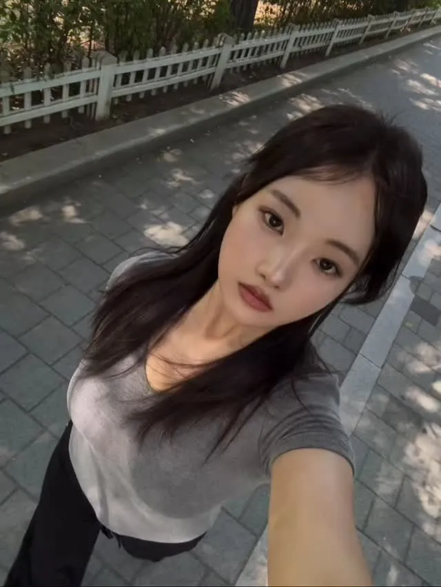어르신들 사랑 많이 받고 갑니다
화이팅🇰🇷
부정선거 재선거 당일투표 수개표!