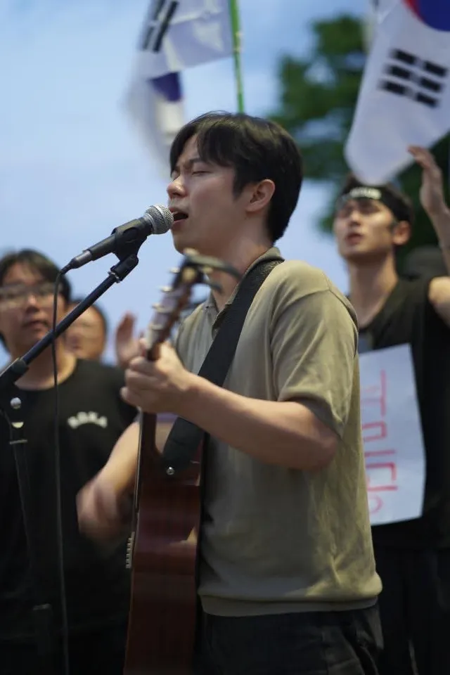 안녕하세요 ~ Refine 대표 Matthew 입니다!! 오늘 제가 인도하는 공식적인 잠실 예배 일정은 없습니다. 하지만 화수목금의 청년 예배를