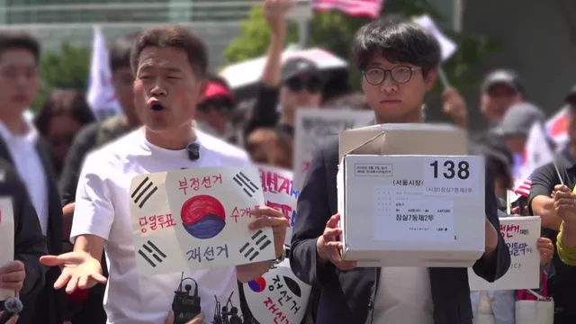 '1,900매 상자' 논란...외부 유출에 선관위 폐기까지

유튜버 전한길 씨가 공개한 투표용지 보관 상자를 둘러싼 논란이 이어지고 있습니다.상