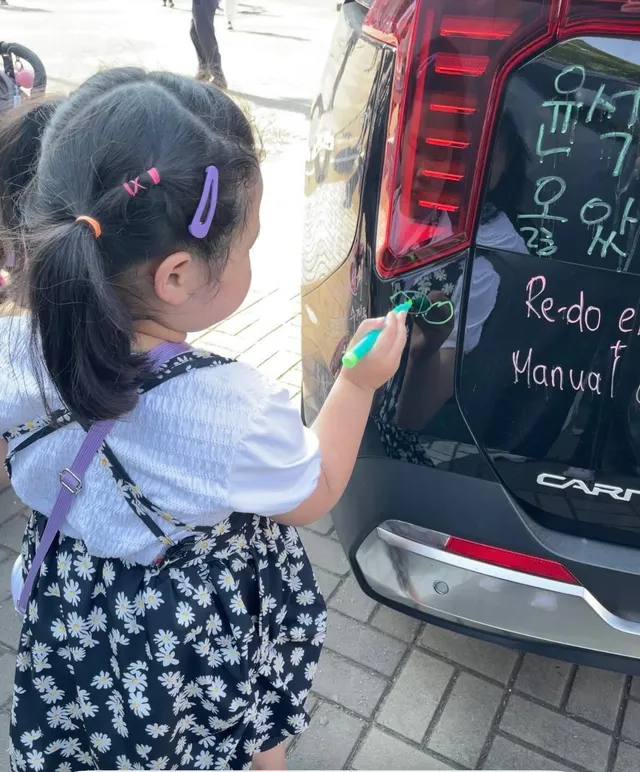 애기 데리고 올공 가려는 분들 
너무 걱정마셔요 
저도 걱정했었는데
울 딸래미는 집에 돌아오기 싫어할 정도로
본인이 파티 갔다온줄 알아요
물론 