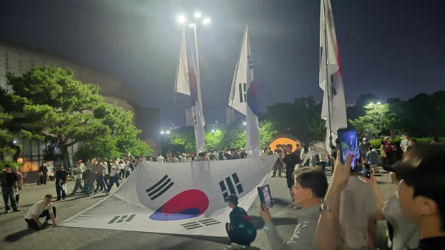 청주로돌아가야하기에 저는철수합니다.. 다른분들다 응원합니다!!