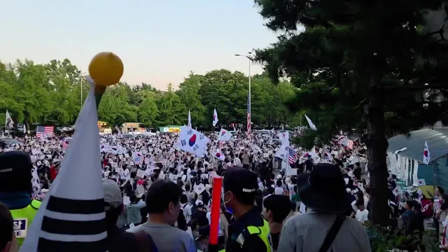 [올림픽공원 2026.6.13. 실시간] 
재명아~ 우짜노 더 많아졌다
자유대한민국 만세! 멸공!
